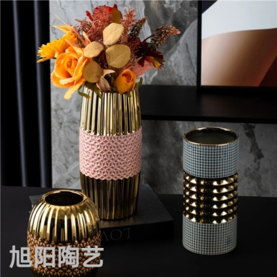 Embossed Electroplating Vase Dining Table Vase Hotel Homestay European Style Ornaments Home Soft Decoration Flower Container TV Cabinet Vase
