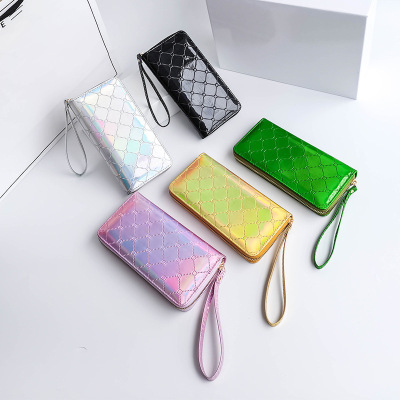 Guangzhou Foreign Trade Bag Female 2022 New Fashion Laser Sequined Women's Wallet Mobile Phone Bag Square Pouch Factory