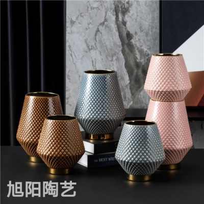 Embossed Electroplating Vase Dining Table Vase Hotel Homestay European Style Ornaments Home Soft Decoration Flower Container TV Cabinet Vase