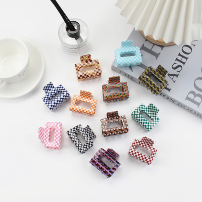 Chessboard Plaid Korean Retro Elegant Plaid Square Grip Small Versatile Acrylic Updo Hairpin Shark Clip