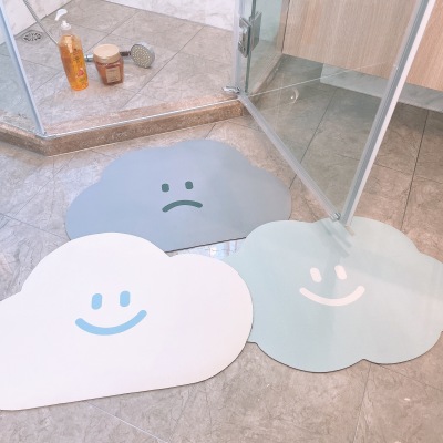 Cartoon Cloud Diatom Ooze Floor Mat Bathroom Non-Slip Carpet Bathroom Absorbent Floor Mat Soft Diatom Mud Carpet