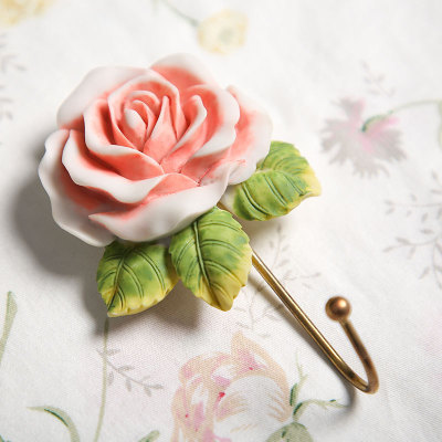 Golden Heart-Shaped Rose Resin Hook Painted Single Hook Home Decorations