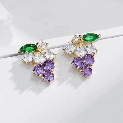 New Purple Small Grape Exquisite Petite Earrings Korean Fashionable Temperamental All-Match Geometric Sterling Silver Needle Earrings Fashion