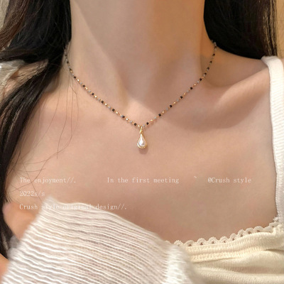 Ins Style Light Luxury Minority Design Sense Temperament Clavicle Chain Fashion All-Match Necklace Jewelry Fashion