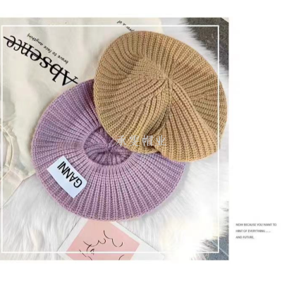 Autumn and Winter New Knitted Beret Korean Style Ins Style Girls' Painter Hat Solid Color Retro Beret in Stock