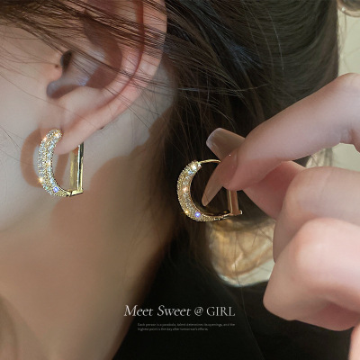 Zircon Letter D Gold Ear Clip High-Grade Earrings for Women Niche Design Earrings 2022new Fashion Earrings