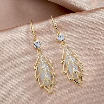 Korean Hollow Opal Leaves Rhinestone Earrings Female New Design Sense Niche Sterling Silver Needle Thin-Looking Earrings Tide