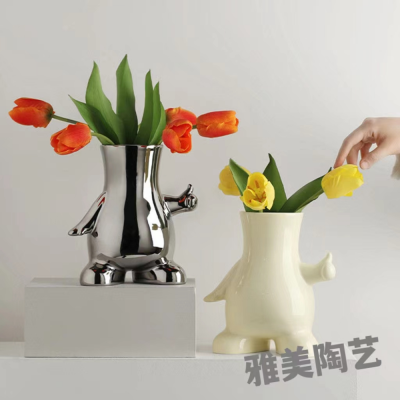 Nordic Ins Thumbs-up Gesture Ceramic Vase Simple Personality Flower Container Living Room Dining Table Bedroom Decorations Decoration