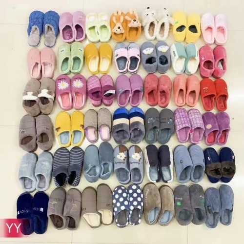 Stall Hot Sale Market 10 Yuan 15 Yuan Model Cotton Slippers Inventory Household Miscellaneous cotton Slippers Cotton Shoes