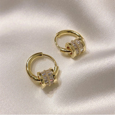 South Korea 2022 New Small Circle Earrings Exquisite Metallic Small Waist Ear Ring Design Sense Earrings Earrings Eardrops
