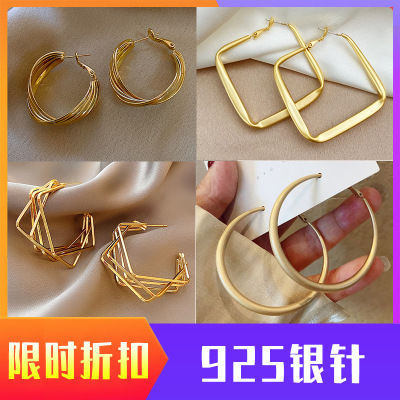 Hong Kong Style Retro Earrings 925 Silver Needle Wholesale Cold Style Metal Ear Ring Exaggerated High-Grade Earrings European and American Earrings