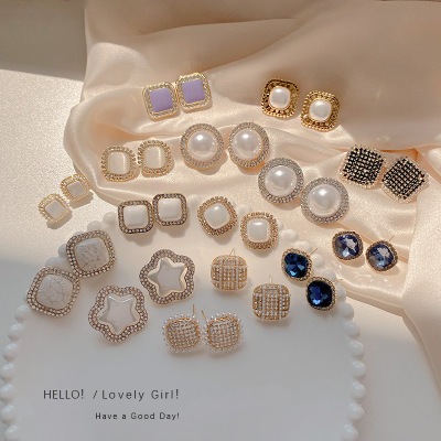 Geometric Pearl Stud Earrings 2022 New Fashion Earrings Fashionable Temperament Autumn and Winter High Sense Ear Rings