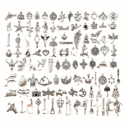 Factory Direct Sales Random 300 Kinds Tibetan Silver Small Pendant DIY Mixed Bracelet Earring Ornament Accessories Alloy Pendant