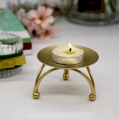 Cross-Border Iron Candlestick Ins European Style Candle Cup Simple round Candlestick Decorative Creative Three-Dimensional Desktop Decoration