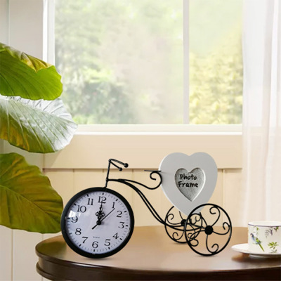 Amazon Hot Selling Practical European Wrought Iron Bicycle Home Decorative Creative Photo Frame Clock Bicycle Ornaments