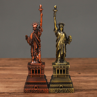 Wholesale Creative Metal Crafts Statue of Liberty Model Decoration Creative Home Craft Gift Model Decoration