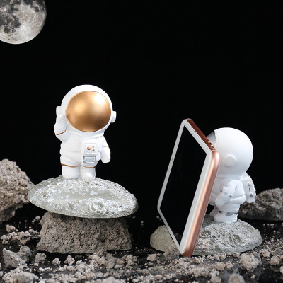 Creative Resin Spaceman Astronaut Model Decoration Home Living Room TV Cabinet Showcase Table Decorations Furnishings