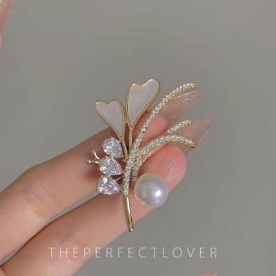 Wheat Shell Pearl Zircon Brooch Korean Fashion All-Match Brooch Pin Anti-Unwanted-Exposure Buckle Suit Coat Accessories