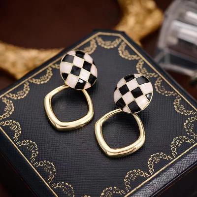 Chessboard Grid Drop Oil Square Earrings 2022new Sterling Silver Needle Fashion All-Match Minimalist Design Ear