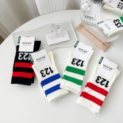 Autumn and Winter New Black and White Color Socks Women's Striped Sports Women's Mid-Calf Length Sock Sweat-Absorbent Breathable 123 Digital Cotton Socks