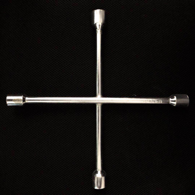 14-Inch Cross Wrench Rod Diameter 14mm
Chrome Plating