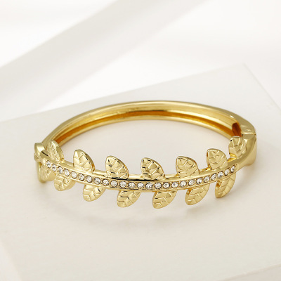 Leaf Bracelet Zinc Alloy imitation Exported to Europe America Niche Personality Simple High Sense Jewelry Ornament