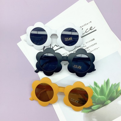 Kids Sunglasses New Cute Fashion SUNFLOWER Sunglasses Baby Super Cute Children UV Protection Multicolor Glasses