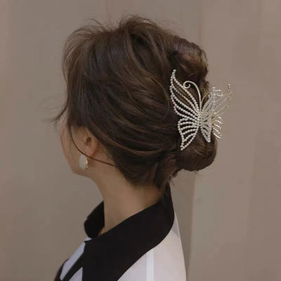 2022 New Fashion Butterfly Pearl Rhinestone Large Grip Korean Light Luxury Barrettes Back Head Internet Celebrity