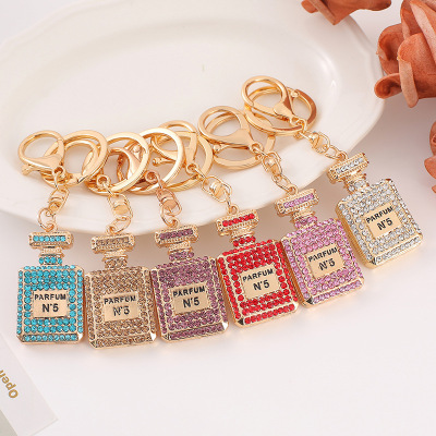 Exquisite Crystal Perfume Bottle Small Gift Car Accessories Rhinestone Keychain Creative Pendant Key Chain Gift