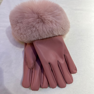 A Pair of Environmentally Friendly Touch Screen Large Wool Mouth Pu Gloves