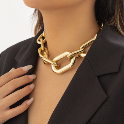 Exaggerated Necklace: Personal Hip-Hop Style Accessory, Vintage and Bold Chunky Chain Necklace