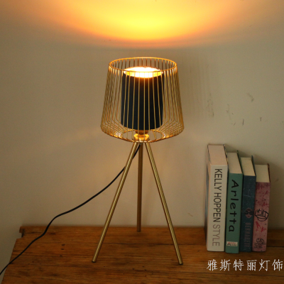 Ins American Loft Low Luxury Gold Three Bracket Iron Wire Lampshade Table Lamp Bedroom and Living Room Decoration Floor Lamp