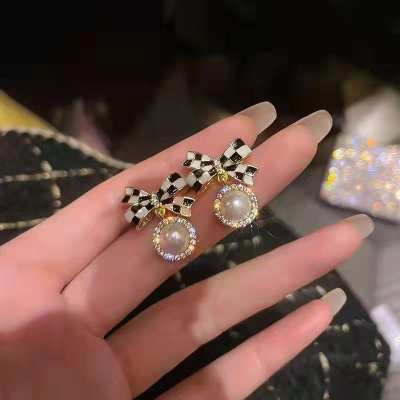 Korean Style Black and White Plaid Sterling Silver Needle Bow Earrings for Women +2022 New Chessboard Plaid Fashionable and Versatile Earrings Fashion