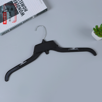 Factory Direct Black Clothing Plastic Hanger Children's Clothing Display Hanger Baby Hanger Children's Clothing Store Display