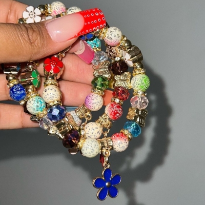 Hot Glue Flowers Stone Bracelet