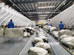 Yiwu's express delivery industry booms