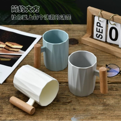 S87-7015 Creative Mouthwash Cup Simple Couple Tooth Mug Brushing Cup Set Wooden Handle Stripes Toothbrush Cup